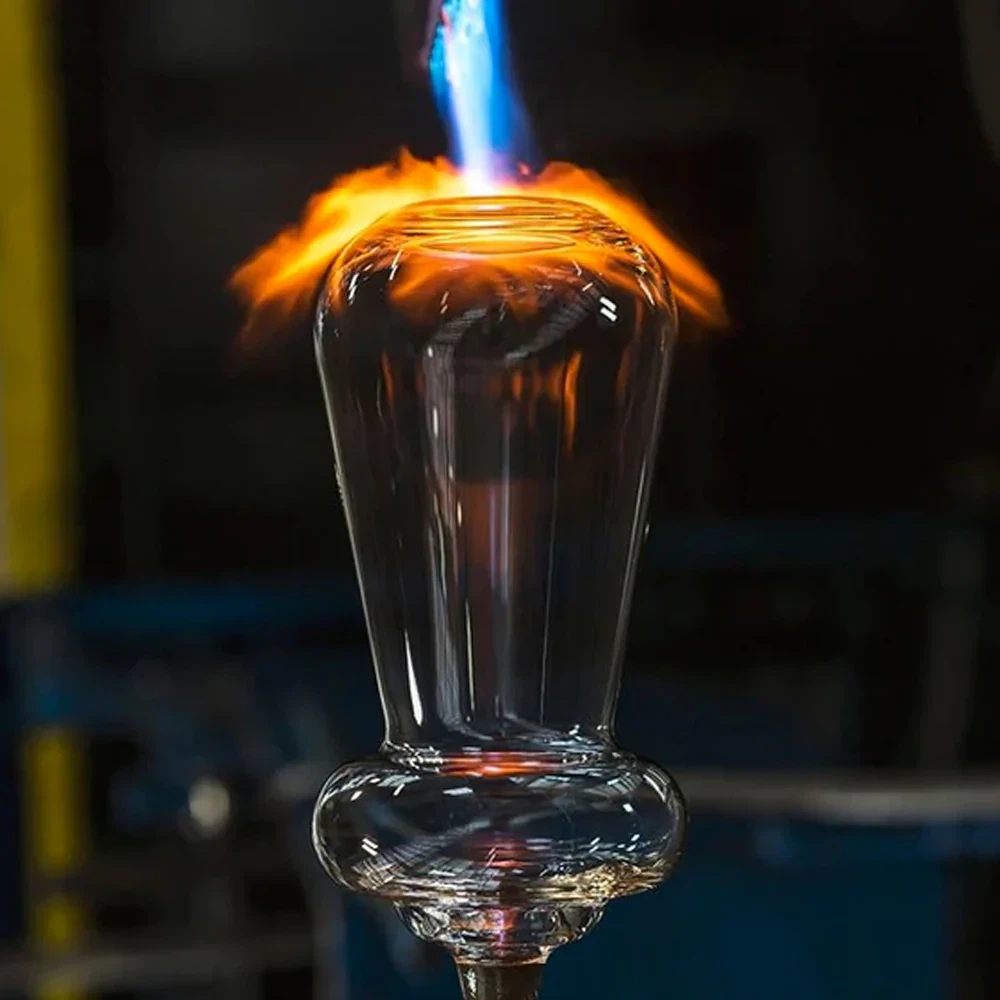 Makingthesteamlesswineglass3193a649-aec7-446a-84b0-4c5f1425a4201080x Makingthesteamlesswineglass3193a649-aec7-446a-84b0-4c5f1425a4201080x